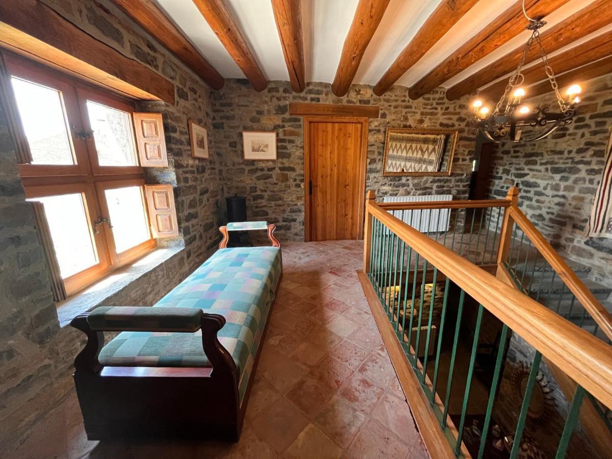 Pensjonat La Abadia Coscojuela de Sobrarbe Zewnętrze zdjęcie